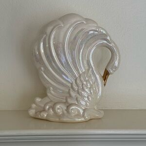 Rare Vintage Art Pottery Iridescent Swan Vase – Signed by Darlene (1986) 🦢